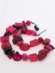 Indiana Jones Short Dark Pink Necklace